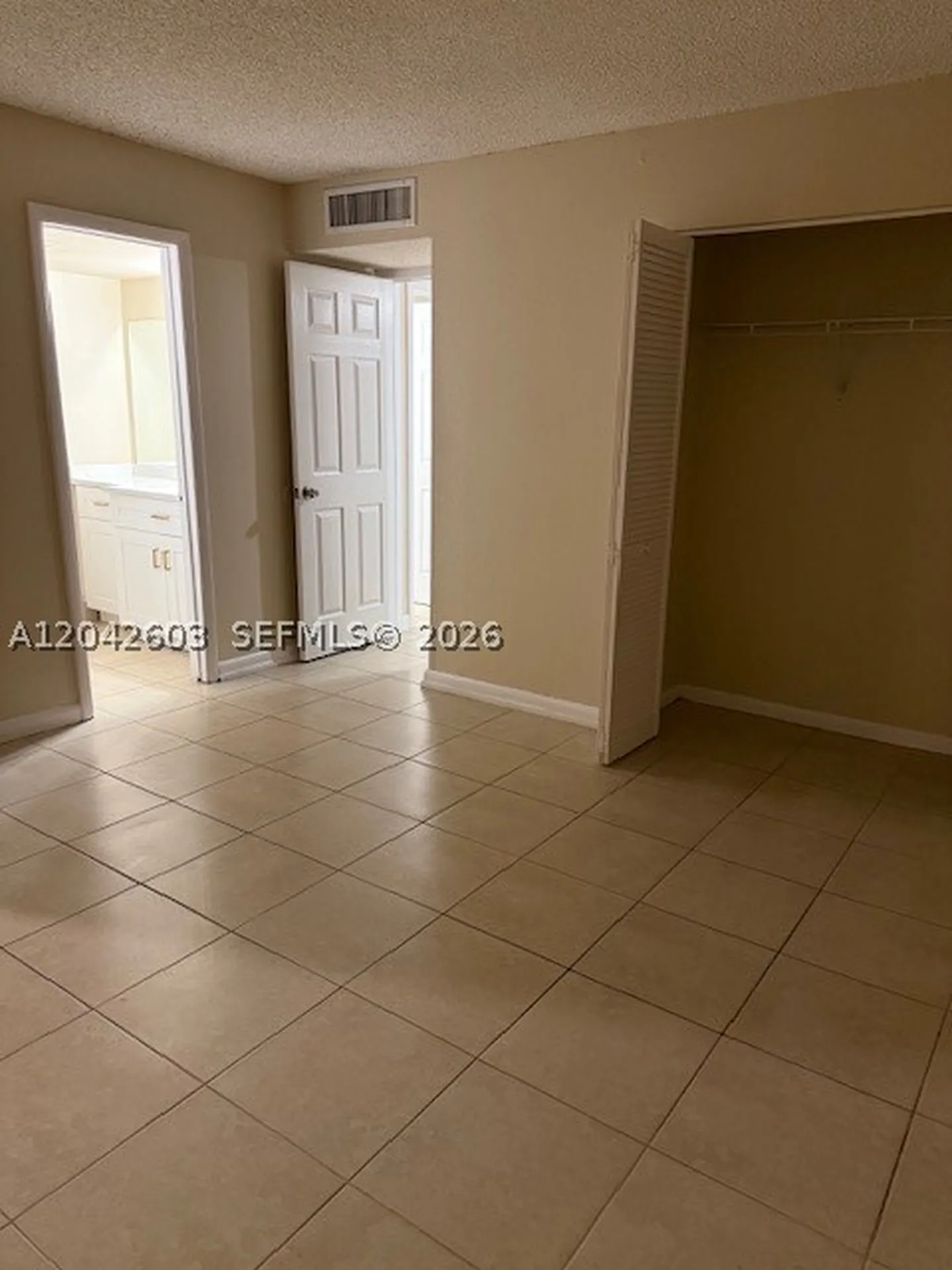 3760 NW 115th Way Coral Springs FL 33065