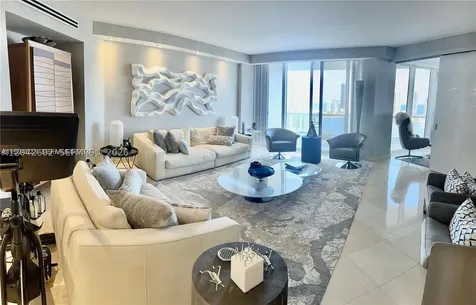 7000 Island Boulevard Aventura FL 33160