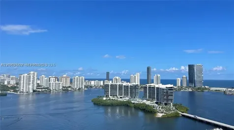 7000 Island Boulevard Aventura FL 33160