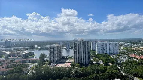 7000 Island Boulevard Aventura FL 33160