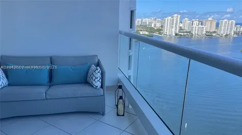 7000 Island Boulevard Aventura FL 33160