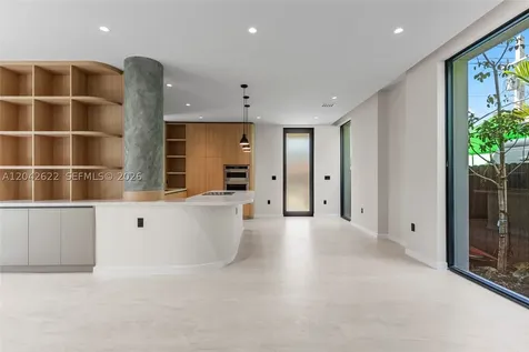 3601 SW 23rd Terrace Miami FL 33145