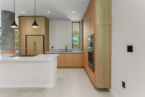 3601 SW 23rd Terrace Miami FL 33145