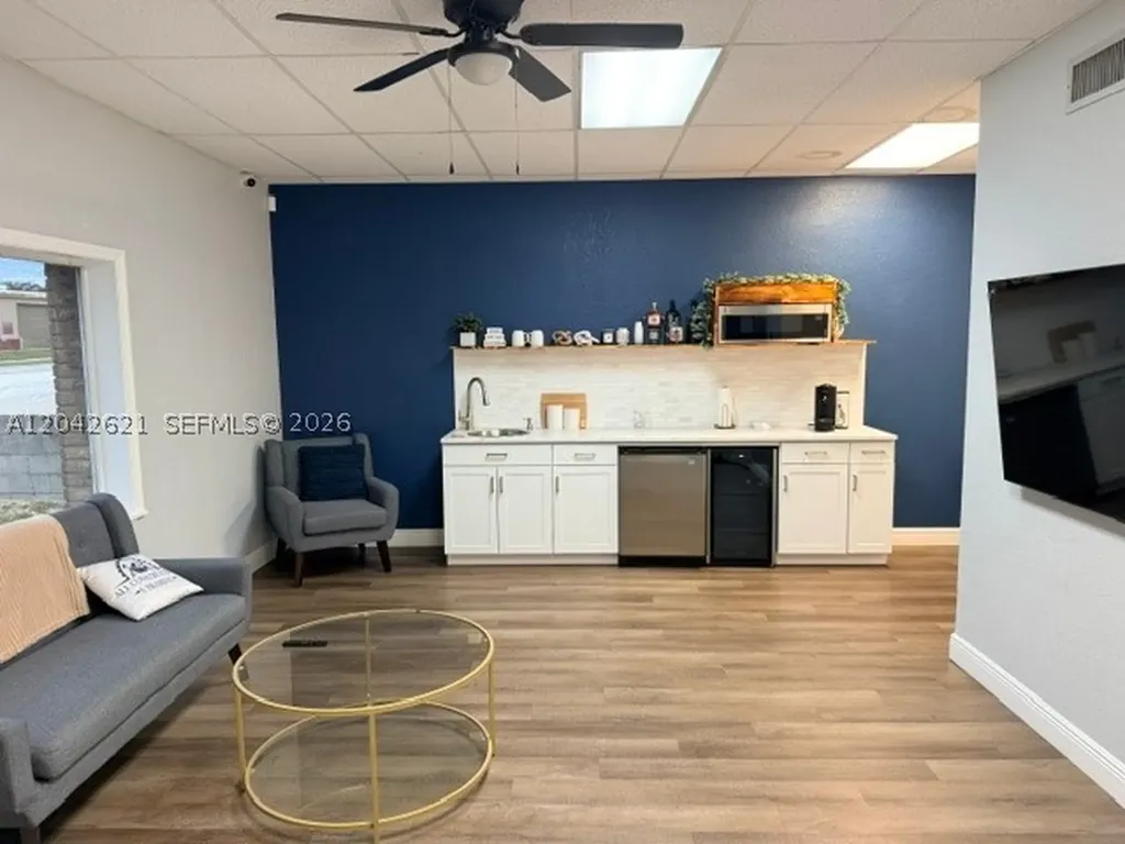 223 Commonwealth Avenue SW Other City - In The State Of Florida FL 33868