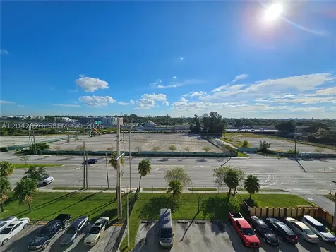 15600 NW 7th Avenue Miami FL 33169
