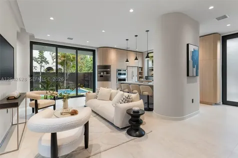 2330 SW 36th Avenue Miami FL 33145