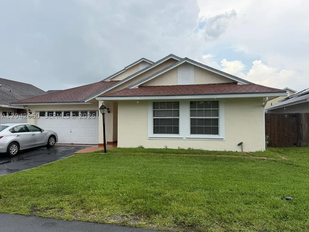 19058 NW 77th Place Hialeah FL 33015