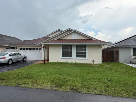 19058 NW 77th Place Hialeah FL 33015