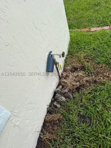 19058 NW 77th Place Hialeah FL 33015