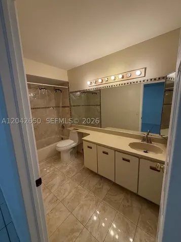 19058 NW 77th Place Hialeah FL 33015