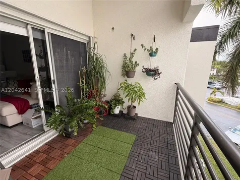 9731 Fontainebleau Boulevard Miami FL 33172