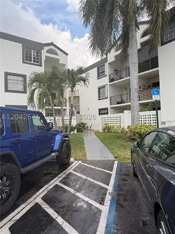 9731 Fontainebleau Boulevard Miami FL 33172