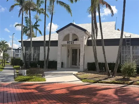 9731 Fontainebleau Boulevard Miami FL 33172