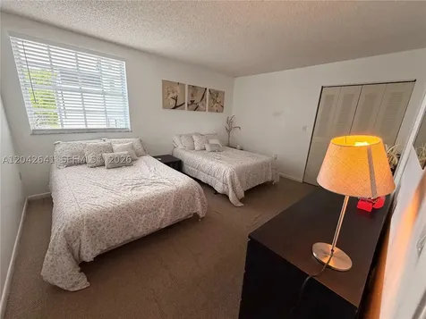 9731 Fontainebleau Boulevard Miami FL 33172