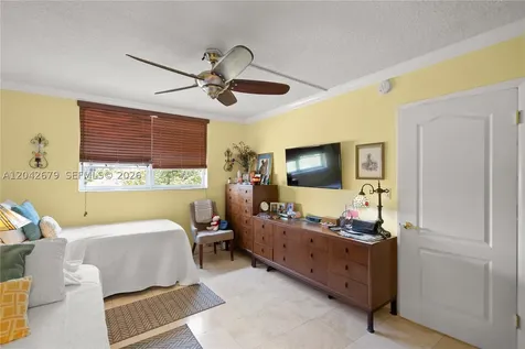 2851 Leonard Drive Aventura FL 33160