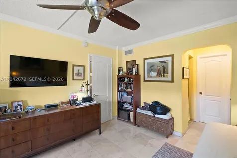 2851 Leonard Drive Aventura FL 33160