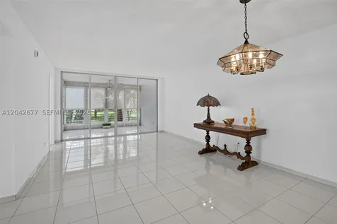 1931 Sabal Palm Drive Davie FL 33324