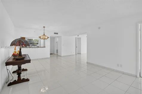 1931 Sabal Palm Drive Davie FL 33324
