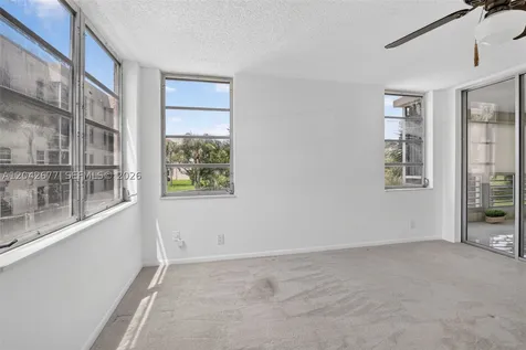 1931 Sabal Palm Drive Davie FL 33324
