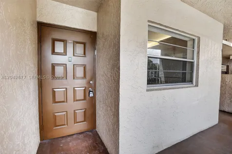 1931 Sabal Palm Drive Davie FL 33324