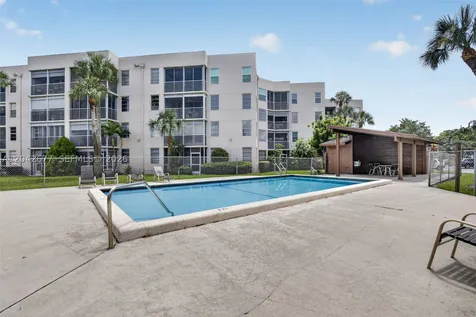 1931 Sabal Palm Drive Davie FL 33324