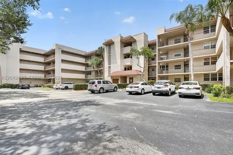 1931 Sabal Palm Drive Davie FL 33324