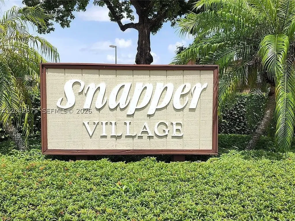 6854 SW 114th Place Miami FL 33173