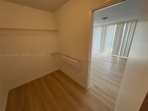 6854 SW 114th Place Miami FL 33173