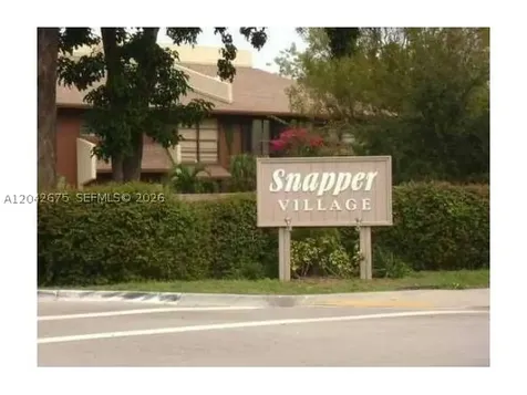 6854 SW 114th Place Miami FL 33173