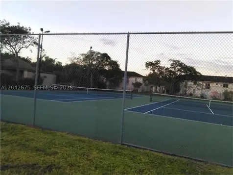 6854 SW 114th Place Miami FL 33173
