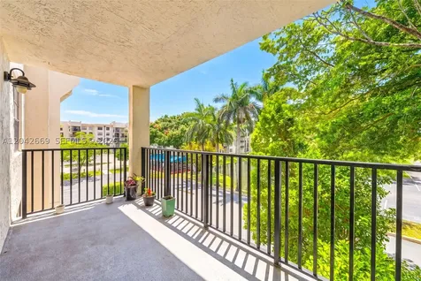 6190 Woodlands Boulevard Tamarac FL 33319