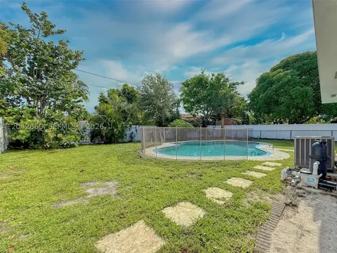 2359 Gabriel Lane West Palm Beach FL 33406