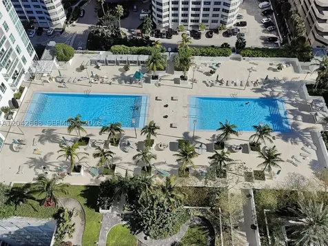 951 Brickell Avenue Miami FL 33131