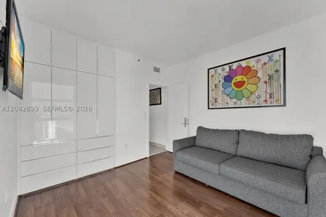 4201 Collins Avenue Miami Beach FL 33140