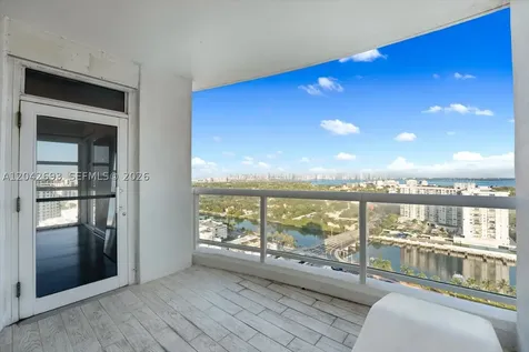 4201 Collins Avenue Miami Beach FL 33140