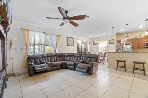 3379 NE 1st Street Homestead FL 33033