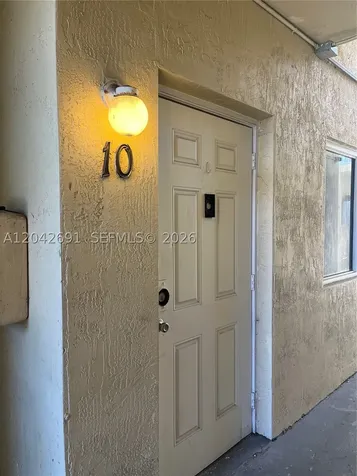 2185 NW 16th Terrace Miami FL 33125