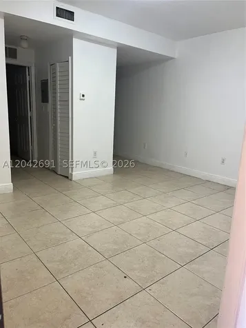 2185 NW 16th Terrace Miami FL 33125