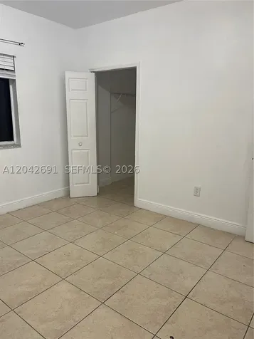 2185 NW 16th Terrace Miami FL 33125