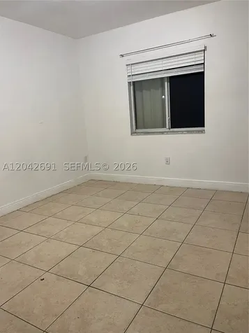 2185 NW 16th Terrace Miami FL 33125