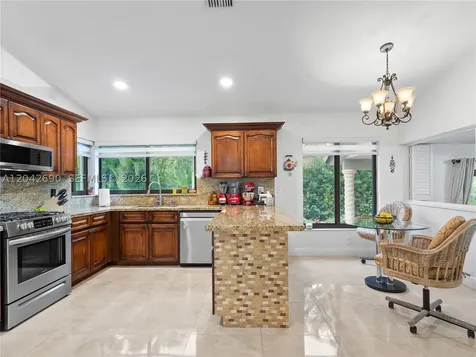 15480 SW 148th Street Miami FL 33196