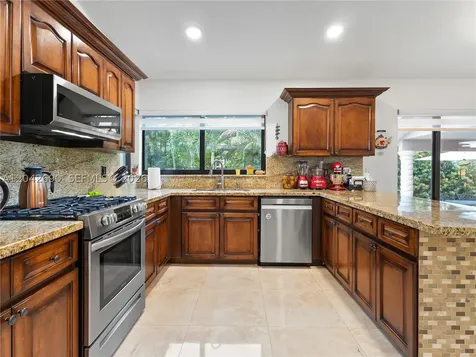 15480 SW 148th Street Miami FL 33196