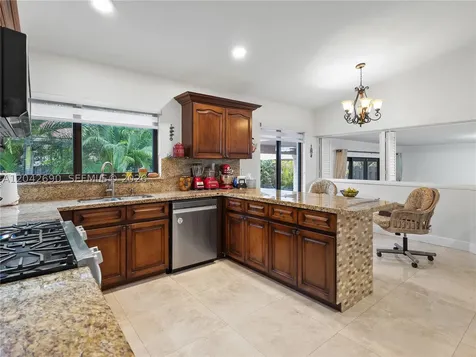 15480 SW 148th Street Miami FL 33196