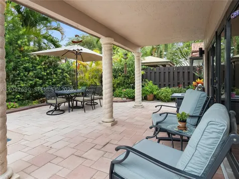 15480 SW 148th Street Miami FL 33196