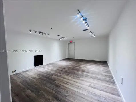 7500 NW 25th Street Miami FL 33122