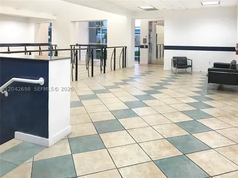 7500 NW 25th Street Miami FL 33122