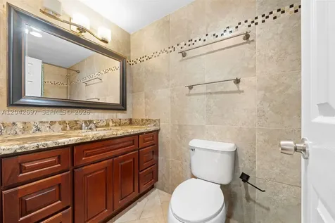 1817 S Ocean Drive Hallandale Beach FL 33009