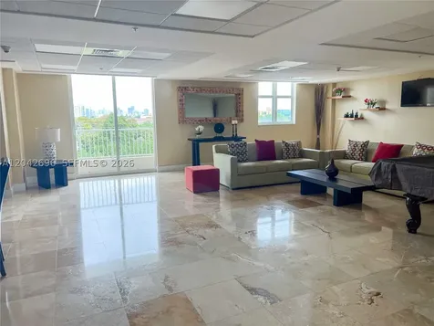 117 NW 42nd Avenue Miami FL 33126