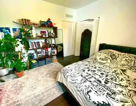 2732 SW 26 Street Miami FL 33133