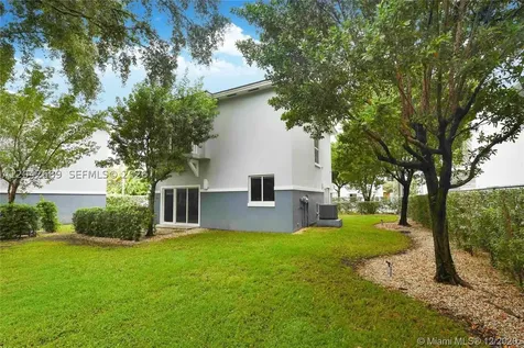 2732 SW 26 Street Miami FL 33133